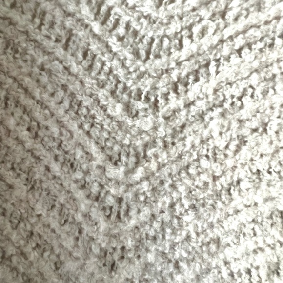 Anthropologie Oversized Cream Knit Cardigan. Size Small. - Picture 5 of 6